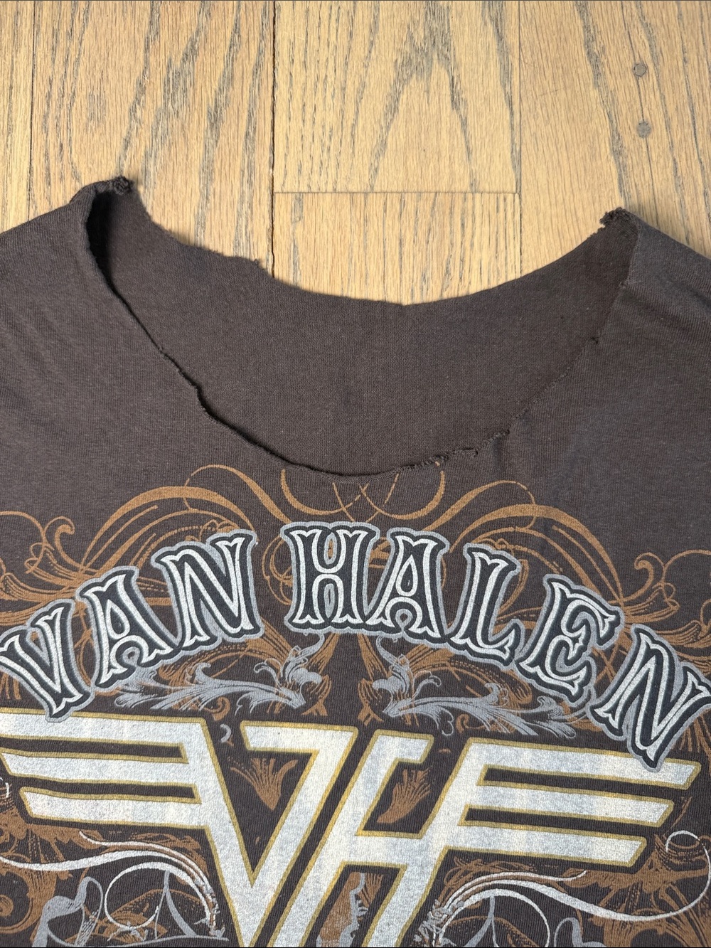 Van Halen Men’s Brown Graphic Rock Tank Tee Size Large - Picture 5 of 9